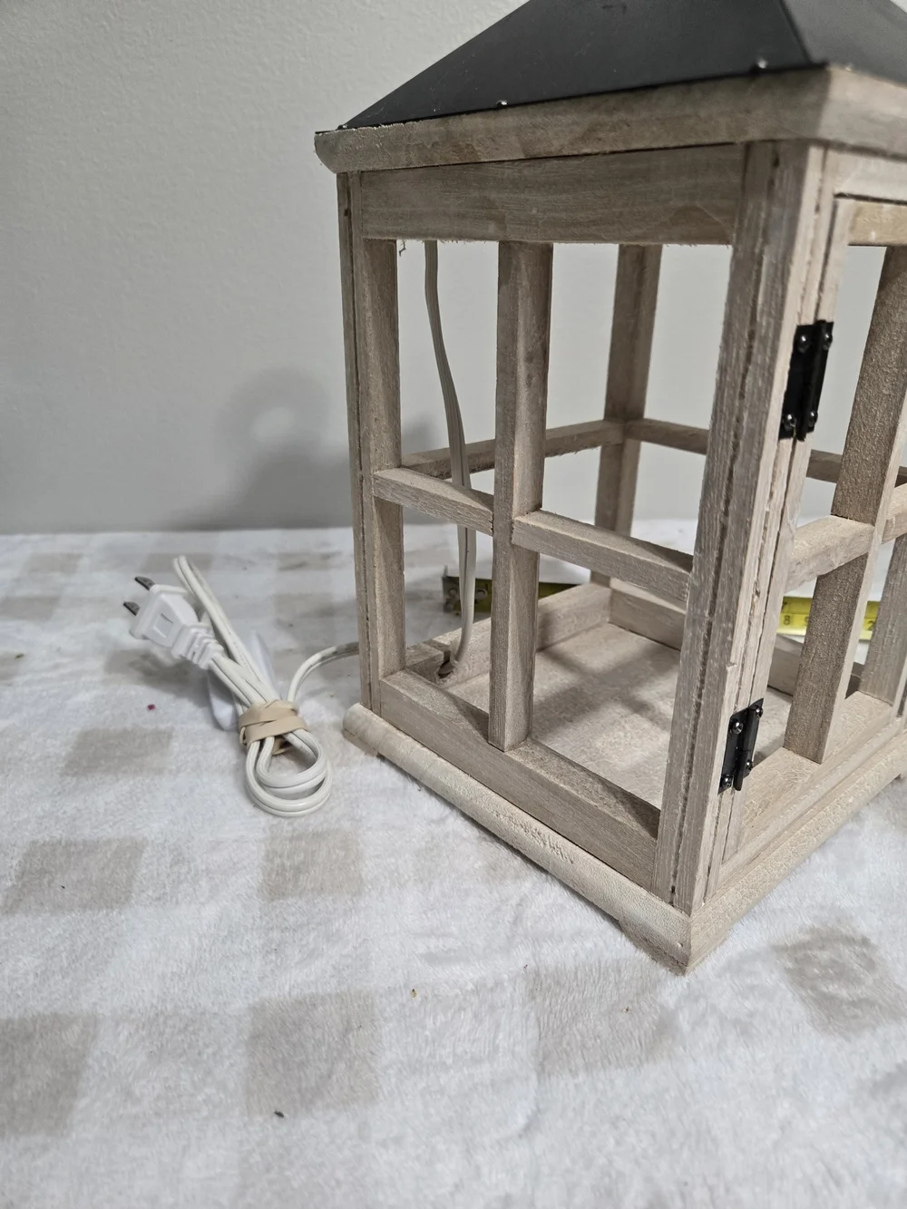 Candle Warmers Etc. Wooden Warmer Lantern Weathered White/Black 25W 120v